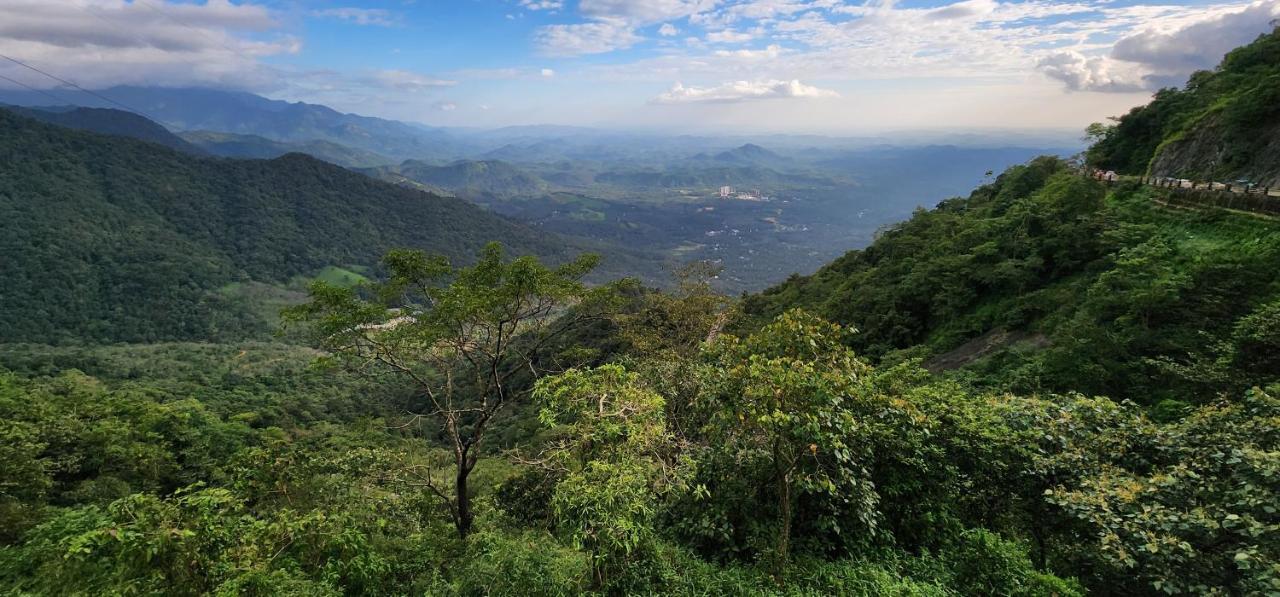 Wayanad Doubletree Villa Vithiri Kültér fotó